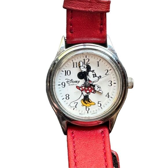 Lot of 5 Mickey Mouse Minnie Mouse Vintage watches unknown if working - Picture 8 of 12